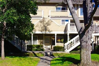12572 Fieldstone Ln Unit 83, Garden Grove, CA 92845