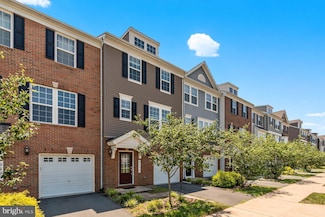 8405 Girvan Ct, Manassas, VA 20109