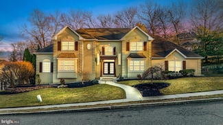 207 Summit Rd, Mount Laurel, NJ 08054
