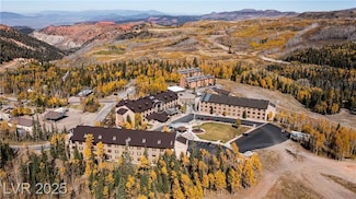 223 Hunter Ridge Dr Unit E121, Brian Head, UT 84719