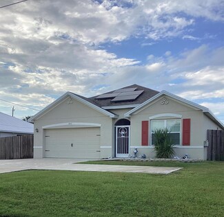 282 SW Tulip Blvd, Port Saint Lucie, FL 34953