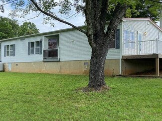 1308 Bunny Ln, Thaxton, VA 24174
