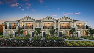 438 W Mahogany Ln Unit 27, Clovis, CA 93611