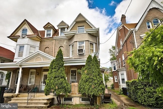 1115 W Main St, Norristown, PA 19401