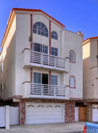16991 8th St, Sunset Beach, CA 90742