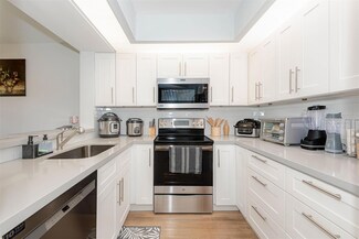 701 SW 128th Ave Unit F304, Pembroke Pines, FL 33027