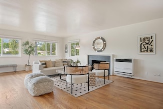 2831 Miradero Dr Unit B, Santa Barbara, CA 93105