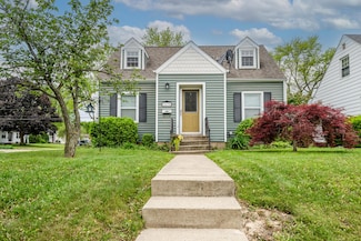 2630 Willa Dr, Saint Joseph, MI 49085