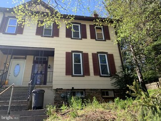 72 Argyle Ave, Glen Rock, PA 17327