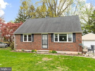 94 Lindberg Ave, Pottstown, PA 19465