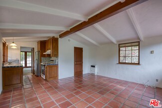 10427 Quito Ln, Los Angeles, CA 90077