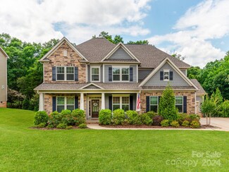 7025 Yager Ridge Dr, Clover, SC 29710