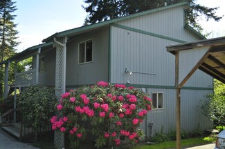 1523 Yew Ave NE, Olympia, WA 98506