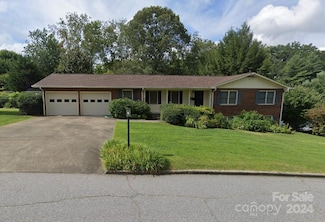 284 Wood Lily Dr, Canton, NC 28716