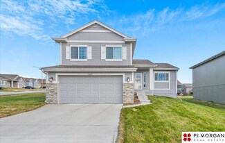 8025 N 85th St, Omaha, NE 68122
