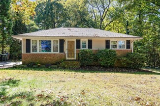 2700 Leo Dr, Greensboro, NC 27405