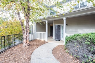 8102 Woodland Ln, Alpharetta, GA 30009
