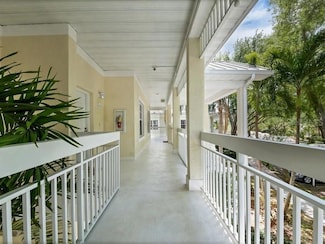 3604 54th Dr W Unit 202, Bradenton, FL 34210