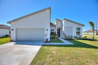 11 Magnolia Ln, Poinciana, FL 34759