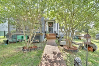 270 Douglas St, Bristol, VA 24201