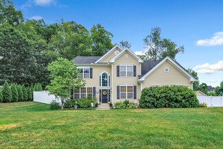 5 Forest Hollow Rd, Seymour, CT 06483