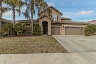 2700 W Glendale Ave, Visalia, CA 93291