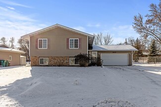 6970 164th St W, Rosemount, MN 55068