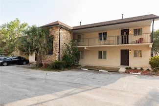 821 Orchid Springs Dr, Winter Haven, FL 33884