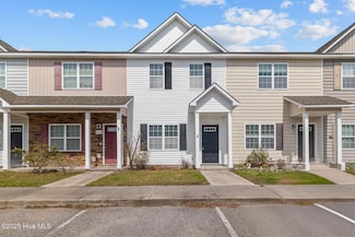 505 Oyster Rock Ln, Sneads Ferry, NC 28460