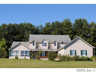 392 Falls Rd, Richland, NY 13144