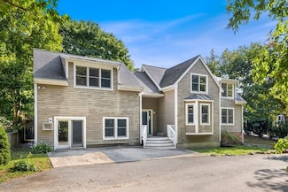 323R Elliott St, Beverly, MA 01915