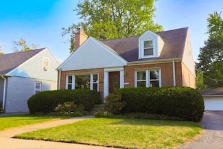 1933 Washington Ave, Wilmette, IL 60091