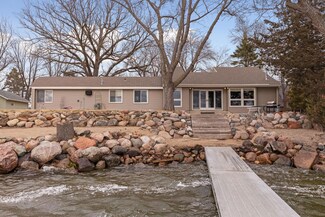 24732 Cedar Point Rd, New Prague, MN 56071