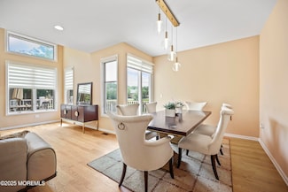 117 Sequoia Woods Ct, Holmdel, NJ 07733