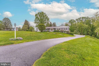62 Marlborough Ln, Glen Mills, PA 19342