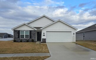 12685 Watts Dr, Fort Wayne, IN 46818