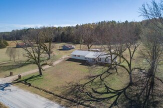439 County Road 300, Calhoun City, MS 38916