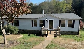 4321 Cherokee Ct, Hudson, NC 28638