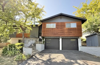 132 Mountain View Blvd, Klamath Falls, OR 97601