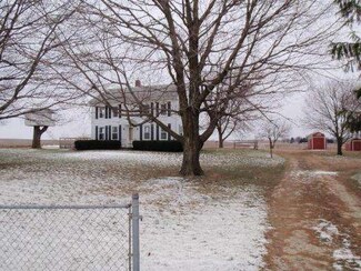 581 S Stone Hill Rd, Chana, IL 61015