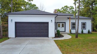 371 Anemone Rd, Village of Four Seasons, MO 65049