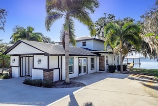 564 Lake June Rd, Lake Placid, FL 33852