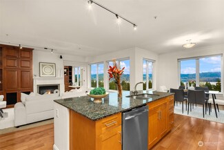 18707 SE Newport Way Unit 408, Issaquah, WA 98027