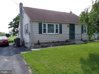2682 W Philadelphia Ave, Oley, PA 19547