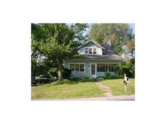709 SE Main St, Paoli, IN 47454