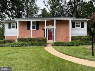 8308 Colby St, Vienna, VA 22180