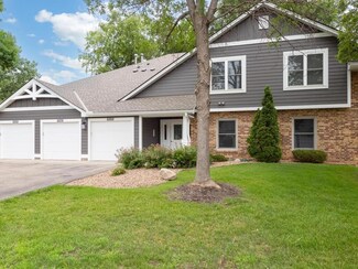 6884 Langford Dr, Edina, MN 55436