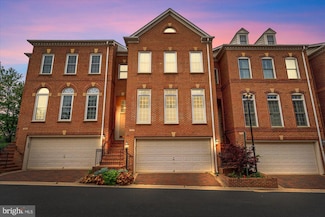 721 Hawkins Way, Alexandria, VA 22314