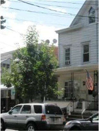 237 Franklin St, Trenton, NJ 08611