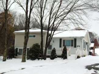 685 Rhodes Rd, Apalachin, NY 13732